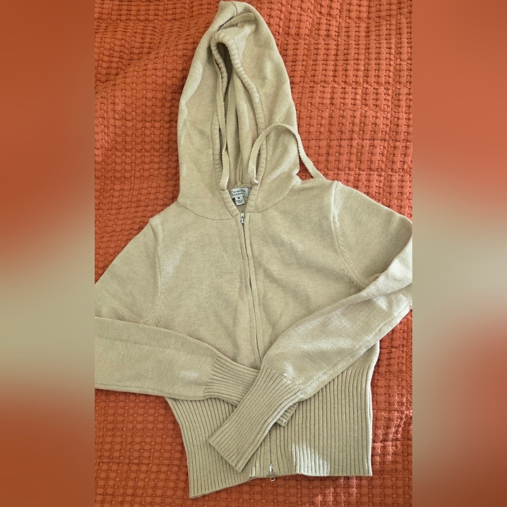 Hooded Sweater